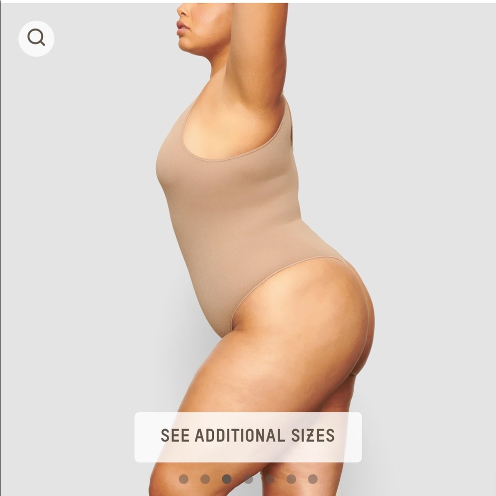 SKIMS Stretch Rib Scoop Tank Bodysuit - Picture 3 of 5